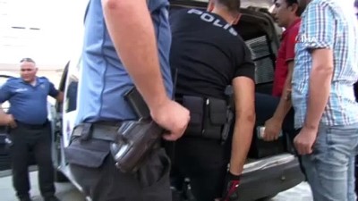 polis merkezi -  El frenini çekip ‘devletten kaçılmaz’ dedi, dost kazığını yedi  Videosu