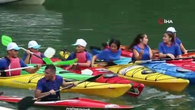 su sporlari -  Festival gölün içinde oynanan horonla başladı  Videosu