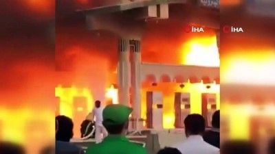  - Suudi Arabistan'da Benzin İstasyonunda Korkutan Yangın