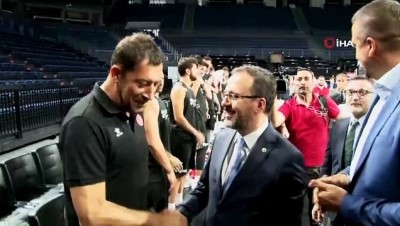 basketbol takimi - Bakan Kasapoğlu'ndan millilere ziyaret Videosu