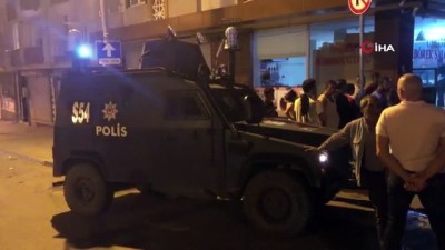 silahli kavga -  Esenyurt'ta iki grup arasındaki kavga kanlı bitti  Videosu