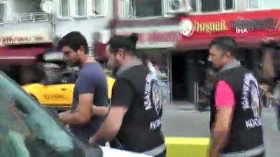hapis cezasi -  Her yerde aranan cezaevi firarisi, halk otobüsünde yakalandı  Videosu