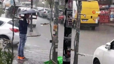  Ankara'da sağanak yağış etkili oldu 