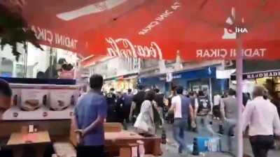 izinsiz gosteri -  Eylem sırasında esnafı bıçaklayan saldırgan eylemcinin yakalandığı operasyon kamerada  Videosu