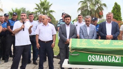 belediye otobusu -  Mudanya’da geçirdiği kaza sonucu hayatını kaybeden zabıta memuru son yolculuğuna uğurlandı Videosu