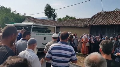 Torunu tarafından öldürülen kadın toprağa verildi - BALIKESİR