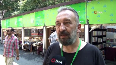 karikaturist -  Kadıköy’de iki ayrı dünya bir arada: Çizgi ve Sahaf festivali başladı Videosu
