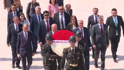 KKTC Başbakanı Ersin Tatar, Anıtkabir'i ziyaret etti - ANKARA 