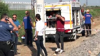 hemzemin gecit -  Yük treni pikaba çarptı: 1 ölü, 1 yaralı Videosu