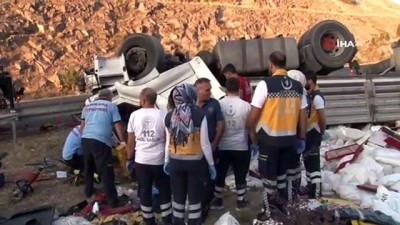  Başkent’te takla atan TIR’ın sürücüsü öldü 