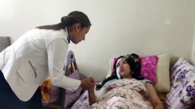 Milletvekili Derya Bakbak'tan eşi tarafından bıçaklanan kadına ziyaret - GAZİANTEP