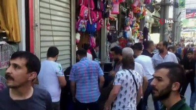cati kati -  Bursa Tarihi Çarşı'da korkutan yangın Videosu