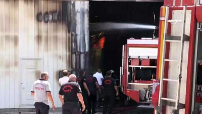 tekstil deposu - Tekstil deposundaki yangın söndürüldü - KAHRAMANMARAŞ Videosu