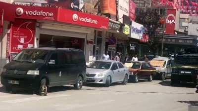 bomba uzmani -  Van'da şüpheli çanta alarmı  Videosu
