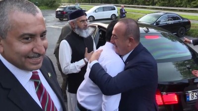 Bakan Çavuşoğlu, saldırıya uğrayan Al Nur Camisi'ni ziyaret etti - OSLO