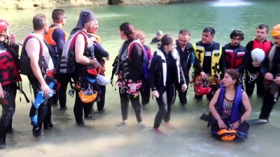 muhabir - 13 yaşında Horma Kanyonu'ndan geçtiler - KASTAMONU  Videosu