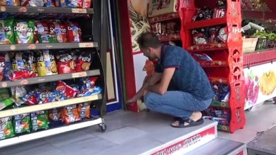 psikolojik rahatsizlik -  Marketi soymaya çalışan hırsız, komşuları uyandırınca böyle kaçtı  Videosu