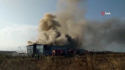 insaat firmasi - Silivri'de işçilerin kaldığı barakalarda korkutan yangın Videosu