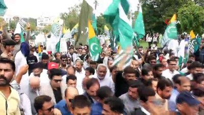 sokaga cikma yasagi -  - Pakistan Başbakanından Hindistan hükümetine “Nazi” benzetmesi
- Milyonlarca Pakistanlı, Keşmir’e destek için sokaklara çıktı  Videosu