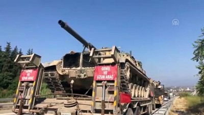Suriye sınırına tank ve zırhlı araç sevkiyatı - HATAY 