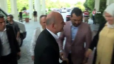  Bakan Soylu Hatay’da AK Parti’li belediye başkanlarıyla bir araya geldi 