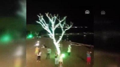 kapanis toreni - Büyükçekmece'de festival alanında havai fişek kazası - İSTANBUL  Videosu