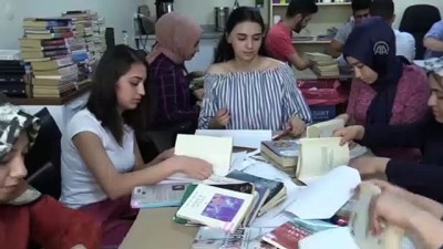 Yıpranan kitaplar üniversiteli gençlerin elinde yenileniyor - SİİRT 