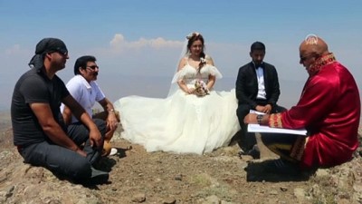 Dağ zirvesinde nikah töreni - IĞDIR 