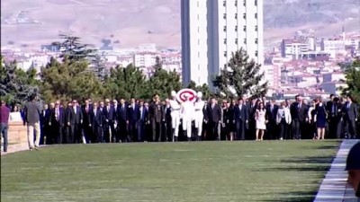 Dışişleri Bakanı Çavuşoğlu ve Büyükelçiler Anıtkabir'i ziyaret etti (1) - ANKARA 