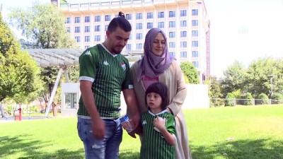 yardim kampanyasi - Cumhurbaşkanı Erdoğan ile görüşen minik Zeynep'in ailesi umutlandı - BURSA Videosu