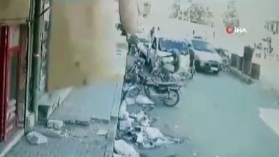 afrin - Afrin’de bombalı saldırı: 2 ölü, 11 yaralı Videosu