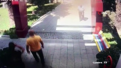 deprem panigi -  İzmir’de deprem paniği kamerada  Videosu