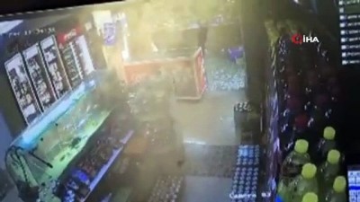 deprem panigi -  İzmir’de deprem paniği kamerada  Videosu