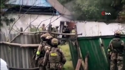  - Rusya'da Evi Basılan Terörist, Polise El Bombası Atıp Ateş Açtı
- Deaş'lı Teröristlerin Moskova'da Saldırı Planladığı Ortaya Çıktı 