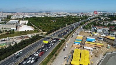  Trafiğin durma noktasına geldiği Çamlıca Gişeler havadan görüntülendi