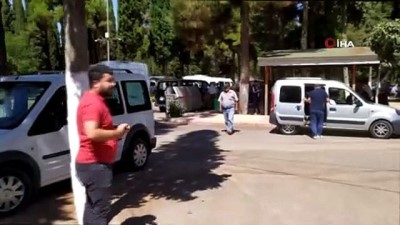 park kavgasi -  Otopark kavgasında ölenlerin cenazeleri yakınlarına teslim edildi  Videosu