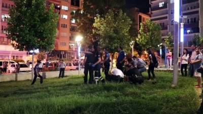 Bıçaklı kavga: 1 yaralı - DENİZLİ 