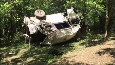 Bitlis'te minibüs şarampole devrildi: 10 ölü, 7 yaralı (2) 