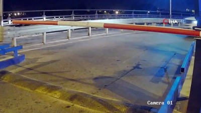 park ucreti -  - Ücretli Olduğunu Sandıkları Otoparkın Bariyerini Kırdılar  Videosu