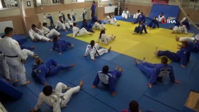 İşitme Engelli judocular Avrupa Şampiyonası'na Manisa’da hazırlanıyor 