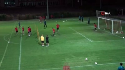 Kaleci İsmail Çipe'den süper vole 