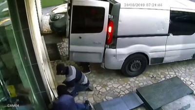 Otomobil lastiği hırsızlığı - İSTANBUL 