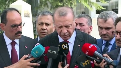 basin mensuplari - Cumhurbaşkanı Erdoğan, cuma namazı çıkışı açıklamalarda bulundu (2) - İSTANBUL  Videosu
