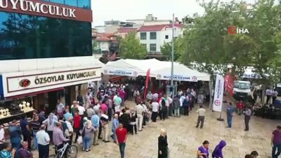  Denizli Büyükşehir Belediyesi’nden aşure hayrı