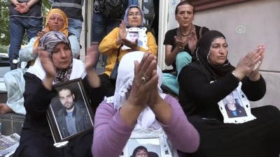cozum sureci - Diyarbakır annelerinden HDP Diyarbakır İl Başkanlığı hakkında suç duyurusu Videosu