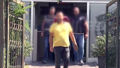 yasli kadin - Dolandırdıkları kadının elini öpmüşler - ANTALYA Videosu