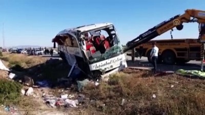 karahisar - Yolcu otobüsü devrildi: 1 ölü, 40 yaralı (2) - AFYONKARAHİSAR  Videosu