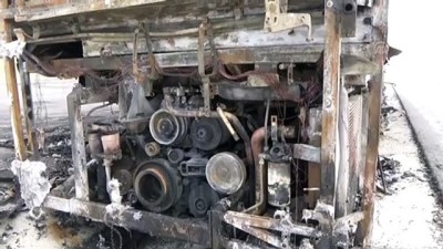 yolcu otobusu - Yolcu otobüsü yandı - AKSARAY  Videosu
