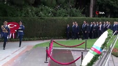 sehitlikler -  - Cumhurbaşkanı Yardımcısı Oktay'dan Aliyev'in kabrine ziyaret
- Cumhurbaşkanı Yardımcısı Fuat Oktay, Azerbaycan'da  Videosu
