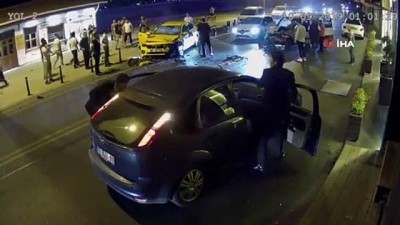  İstanbul’da alkollü sürücü dehşeti kamerada... Kazanın şokuyla bankta oturan adama sarıldı 